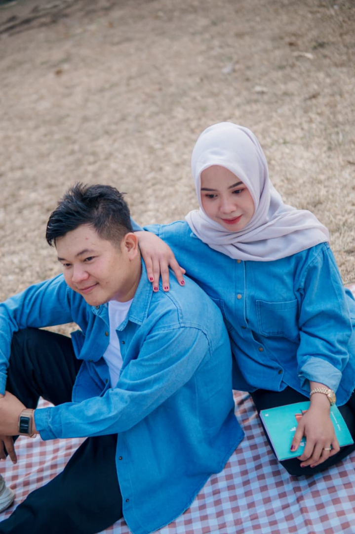 https://rosi-dan-arif.webnikah.com/dirmember/00000029/Rosi_Arif/photo-287684-339382-l-202610040544.jpg